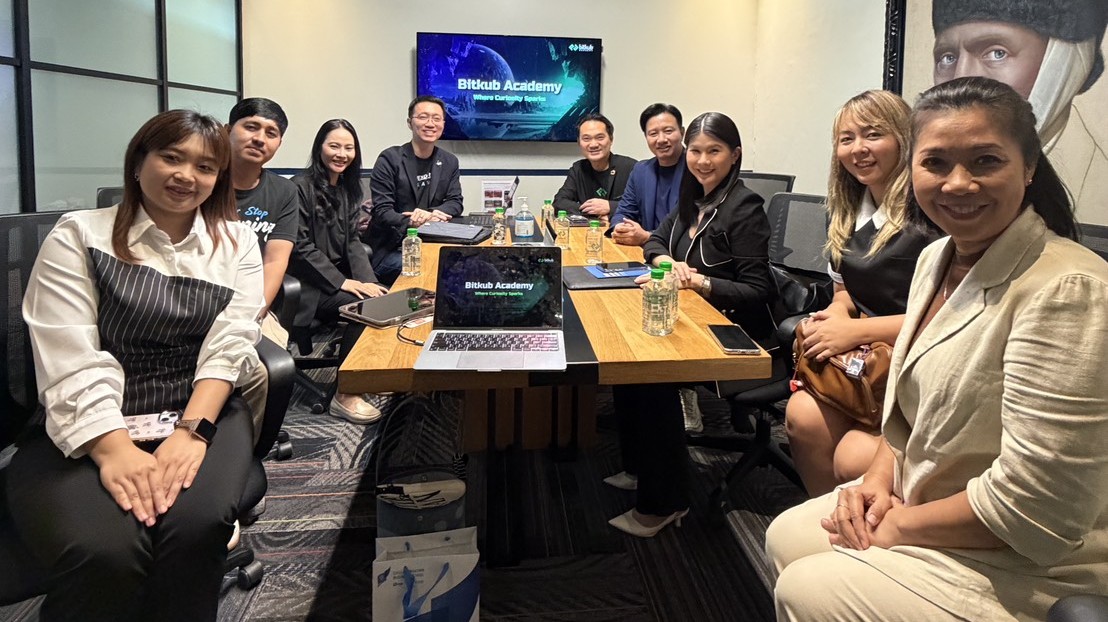 9Expert Training ยังอยู่ระหว่างการวางแผนจัดทำหลักสูตรการอบรมที่เป็นการผนึกกำลังจากความเชี่ยวชาญของแต่ละองค์กร ออกมาเป็นหลักสูตรที่ครบทุกมิติ โดยร่วมกับ Bitkub Academy และ Key Solutions Training