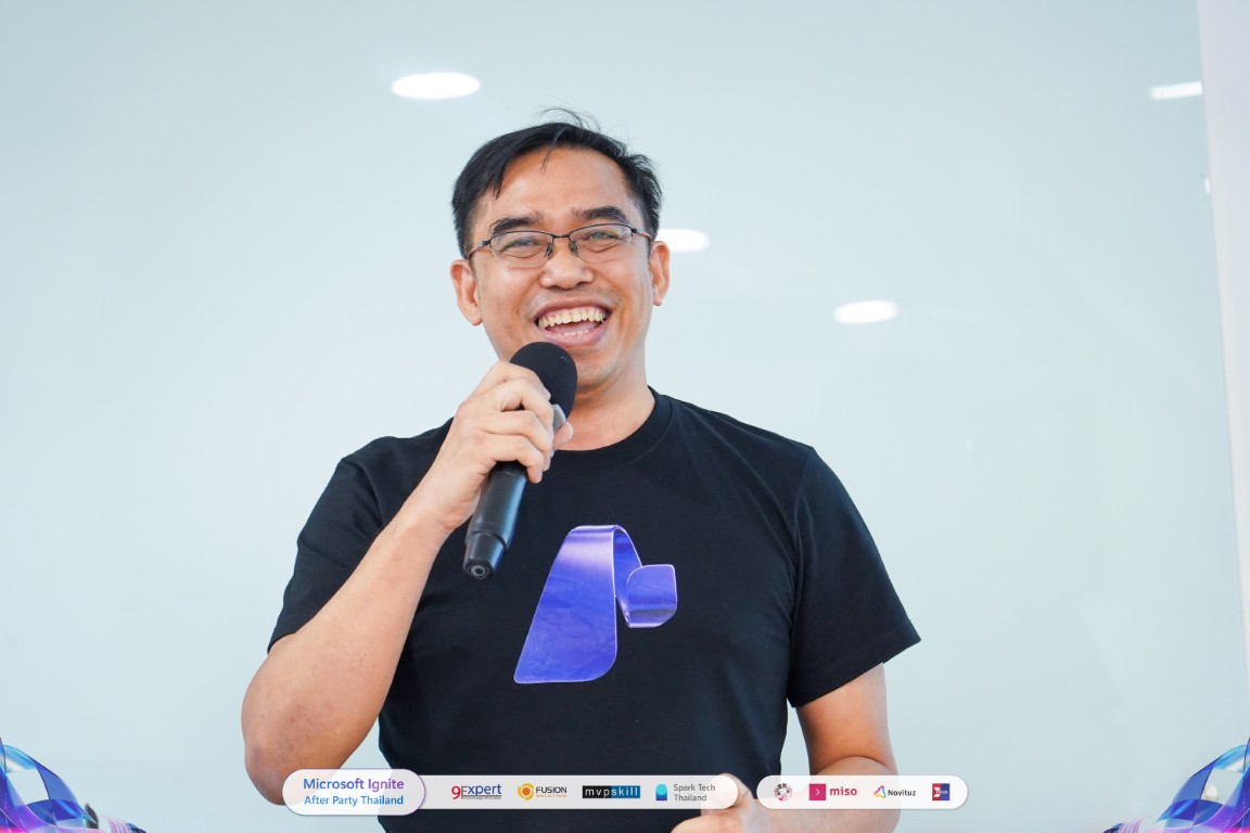 อาจารย์บอล (Surasuk Oakkharaamonphong) จะพาไปดูทางลัดด้วยเครื่องมือ Low Code ที่มาแรงที่สุดอย่าง Microsoft Foundry